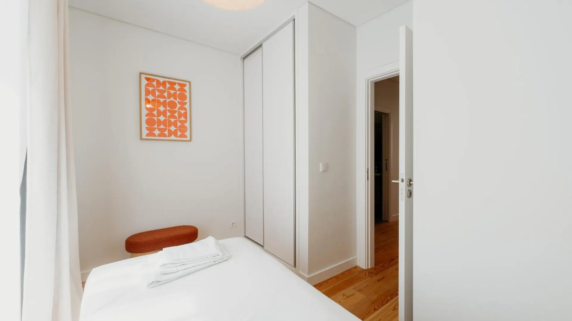 Mary Orange - No 236 Rc D - Contemporary Two-Bedroom Haven リスボン アパート